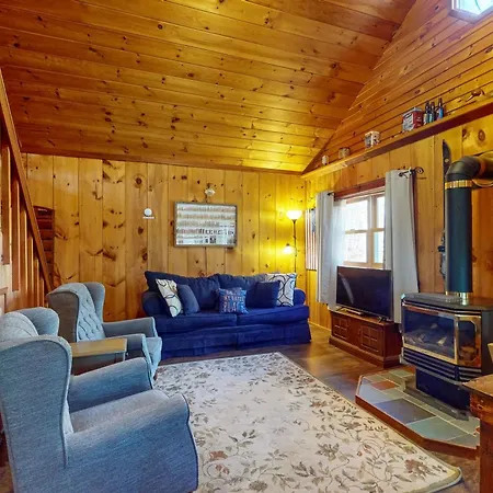 Mountain Meadow Getaway Villa